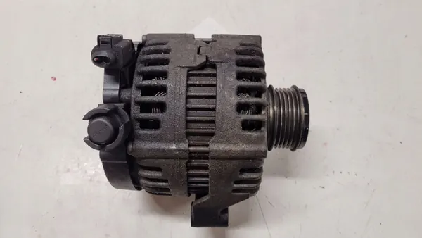 Alternatori Volvo OE 0121615014 image 3