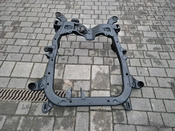 Sous-cadre avant Opel Zafira B Astra H image 7