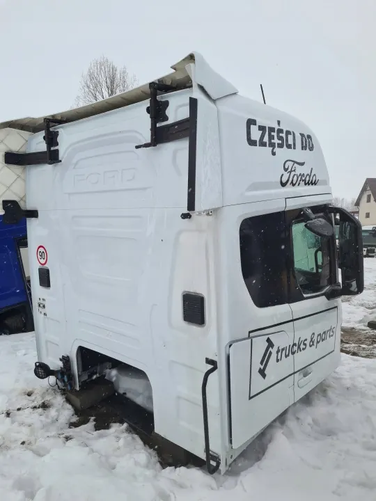 Complete cabine FORD F-MAX TRUCKS 500 - Gebruikt OEM image 7