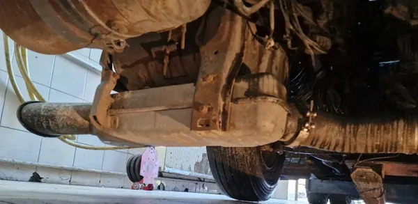 Scania Uitlaatdemper OEM 1538681 Gebruikt image 3