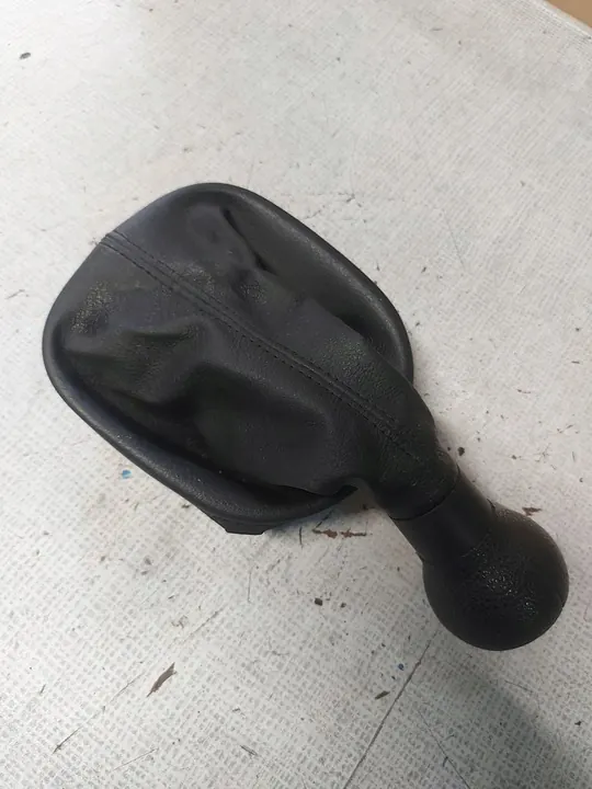 VW CADDY III Vaihdekahva 2K0711113F image 4