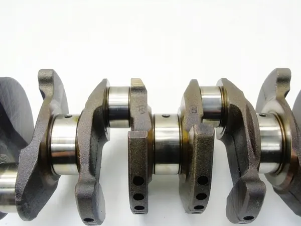 Begagnad vevaxel OEM RFNWKZPAN för 2.0L motor image 3