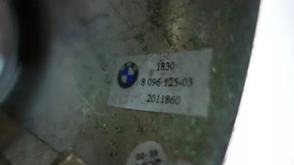 BMW Avgasrörsändstycke OEM 8096126 för M3/M4 image 5