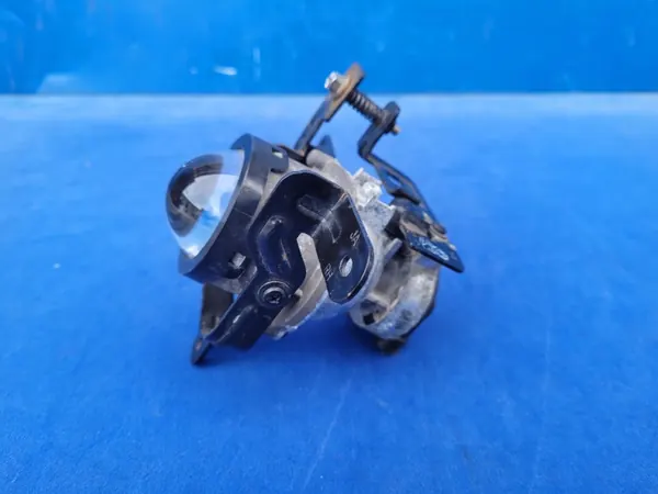 Farol Halogéneo Direito Kia Picanto GT Line 2017-2020 OEM 92202-G6 image 4