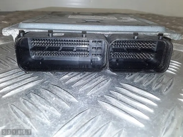 2011 Skoda Superb ECU 1.6 TDI 03L906023JJ image 3