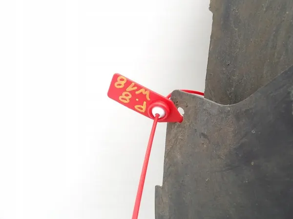 Right Front Wheel Arch VW Tiguan I 5N 5N0805912D image 7