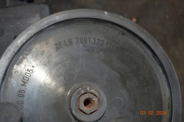 Pompe de direction assistée Mercedes-Benz OEM 7691332130 image 6