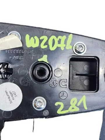 OEM 105805752C Middenconsole opberglift Mercedes E-Klasse image 8