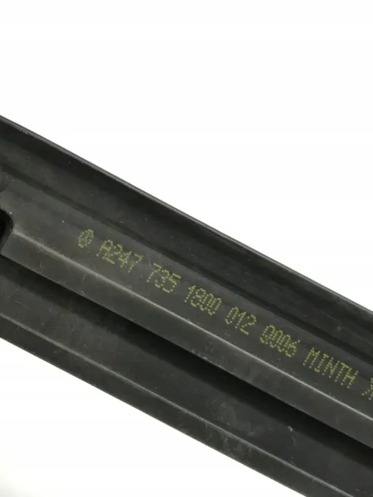 Tira raspante trasera derecha Mercedes-Benz GLB OEM A2477351800 image 7