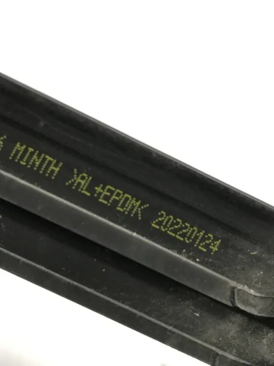 Tira raspante trasera derecha Mercedes-Benz GLB OEM A2477351800 image 8