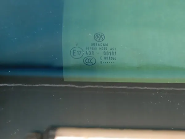 Vidrio puerta trasera derecha OEM 5NA845214L VW Tiguan image 10