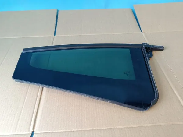 Vidrio puerta trasera derecha OEM 5NA845214L VW Tiguan image 4