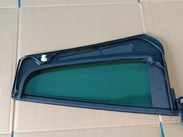 Vidrio puerta trasera derecha OEM 5NA845214L VW Tiguan image 9