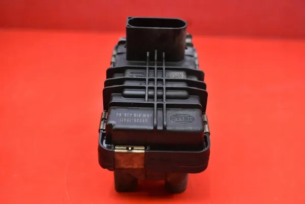 Turboaktuator 49335-19411 BMW X1 E84 2.0 D 12-15 image 6