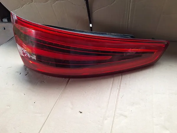 Luz Trasera Izquierda Audi Q3 8U0 image 2