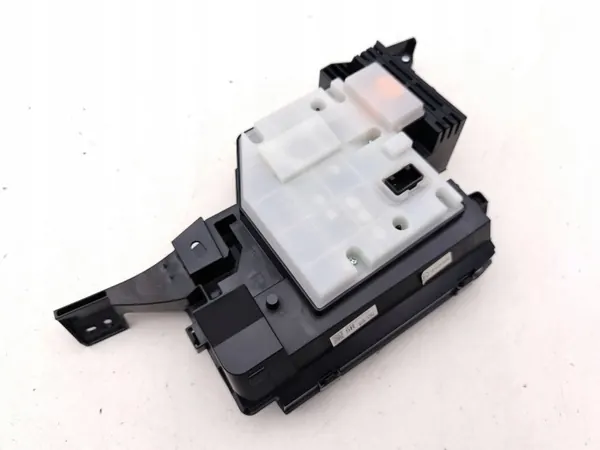 Ecrã HUD Toyota Prius OEM 8310847100F - Usado image 6