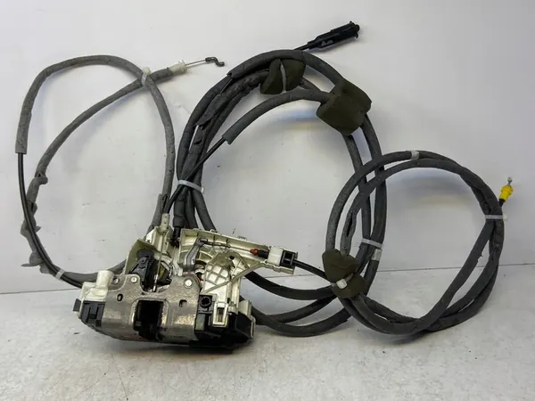 Mercedes W906 Vänster Skjutdörrslås image 2