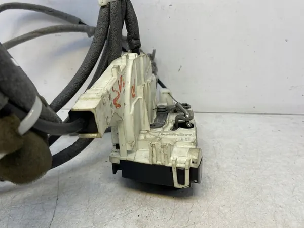 Mercedes W906 Vänster Skjutdörrslås image 5