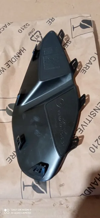 Opel Corsa F Tapa Rejilla Delantera OE 9829334580 image 2