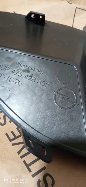 Opel Corsa F Tapa Rejilla Delantera OE 9829334580 image 3