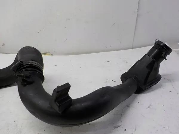 RENAULT TRAFIC II 2.0 DCI Ansaugschlauch image 3