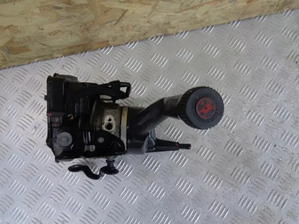 Bomba de dirección asistida OEM 9665194680 para Peugeot image 6