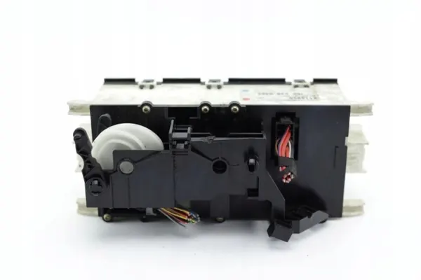 Mercedes klimaatpaneel OEM 1688300485 voor A-klasse W168 image 5