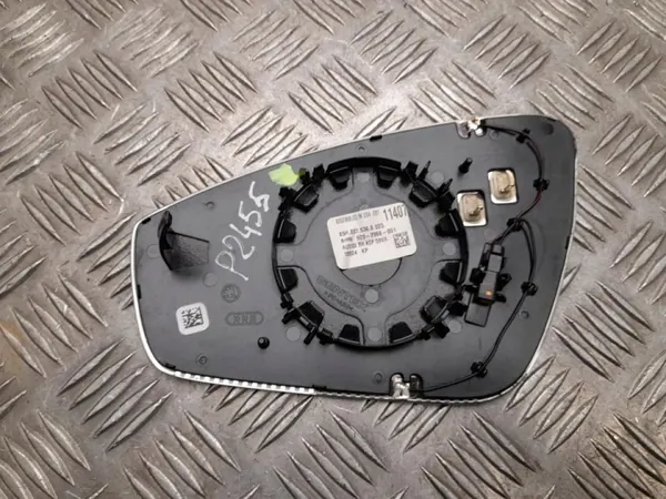 Verre de rétroviseur Audi Q4 e-tron OEM 85H857536B Droit image 3