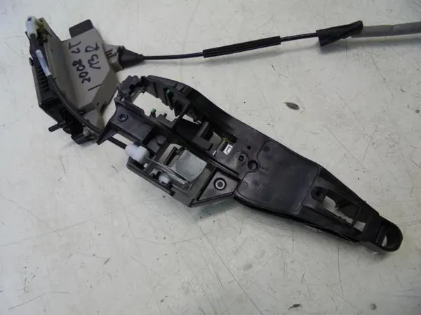 Pomo de Cierre Puerta Trasera Izquierda OEM 36 Peugeot 2008 image 4