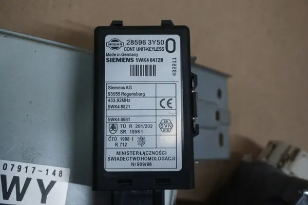 Nissan PATROL GU4 Wegfahrsperren-Modul OEM image 6