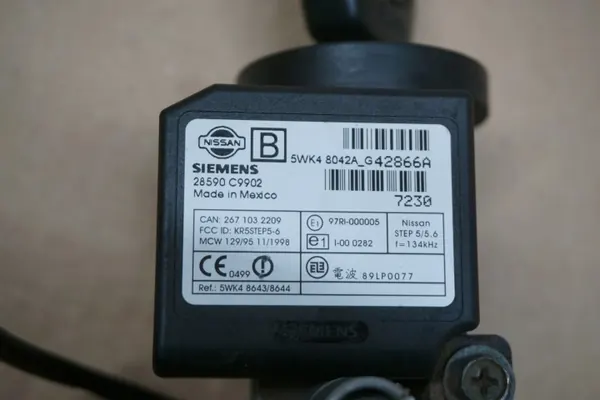 Nissan PATROL GU4 Wegfahrsperren-Modul OEM image 9