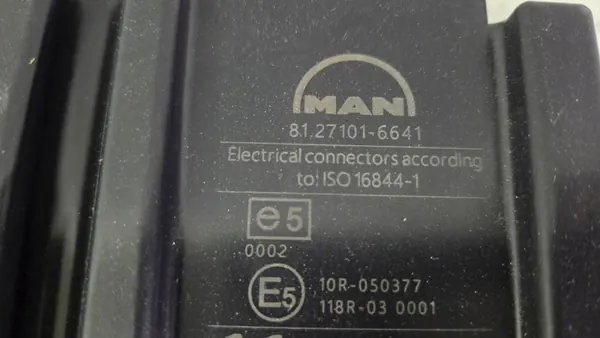 Digitaalinen tachografi OEM 81271016641 MAN TG3/TGS/TGX image 3
