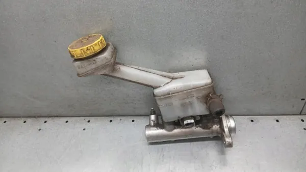 Bomba de freno OEM VOLVOMAR-139765 para Nissan X-Trail image 3