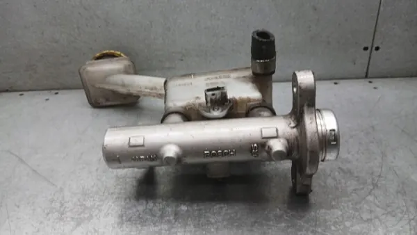 Bomba de freno OEM VOLVOMAR-139765 para Nissan X-Trail image 5