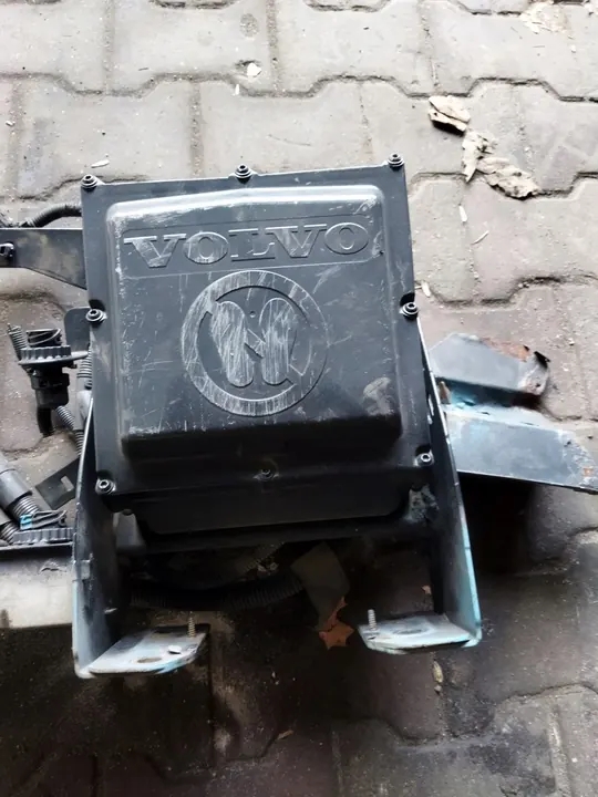 POMPE ADBLUE VOLVO FMX FH FM 9 13 image 1