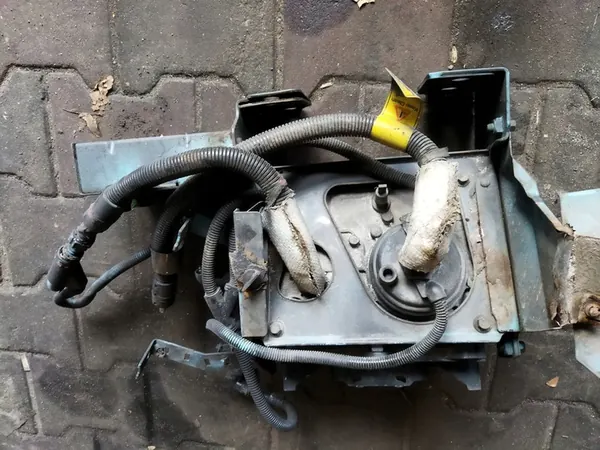 POMPE ADBLUE VOLVO FMX FH FM 9 13 image 3