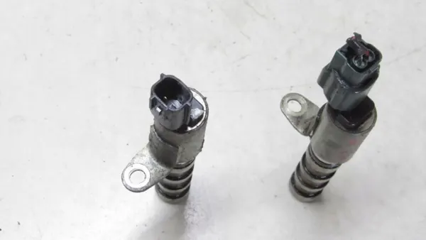 Sensor de Árvore de Cames Nissan OEM Pulsar 1.2 HRA2 13-18 image 3