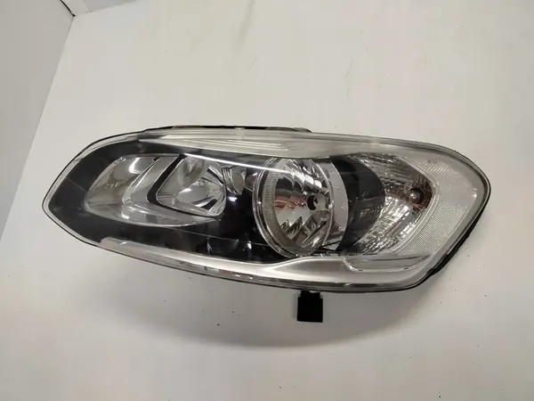 Volvo XC60 I Vasemman ajovalon image 6