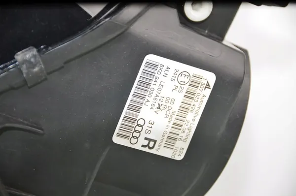 AUDI A4 2008 FARO DERECHO XENON 8K0941030AJ image 8