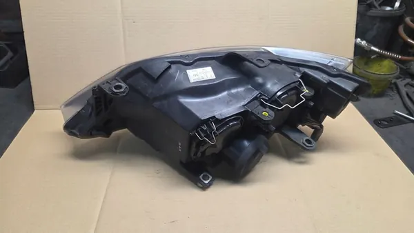 SEAT IBIZA 6J 0 IV 4 LIFT FL 2012- Farol Direito image 5