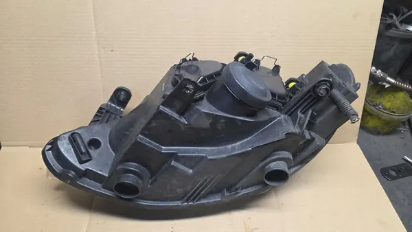 SEAT IBIZA 6J 0 IV 4 LIFT FL 2012- Farol Direito image 6