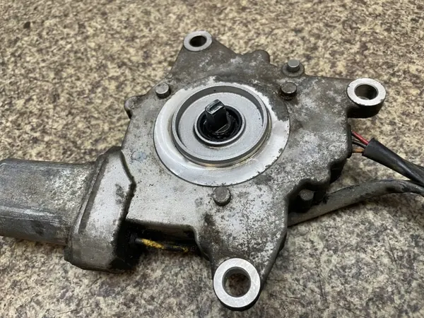 Motor de accionamiento OEM 33251-6EU0A para actuador image 3
