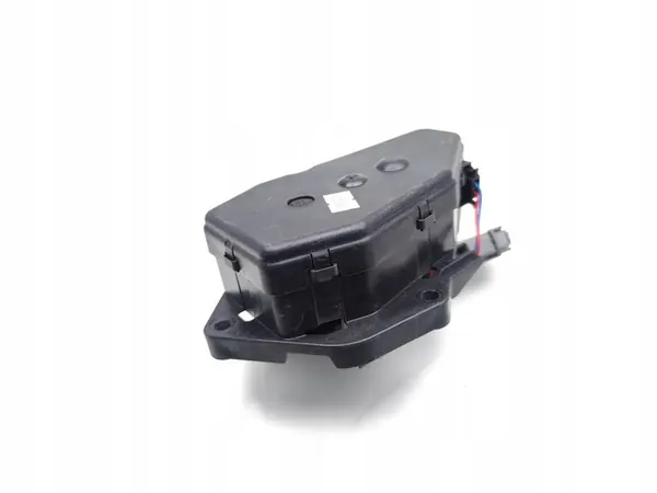 Volvo XC60 Atuador de bloqueio do porta-malas 2012 31335116 image 10