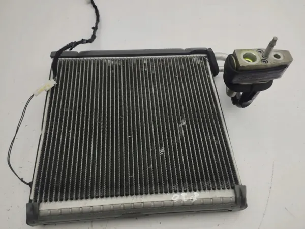 Värmekärna A/C Ford Galaxy 2017 OEM AMD133228 image 2