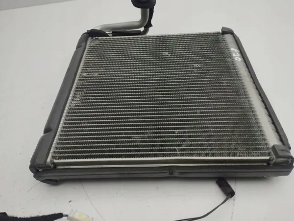 Värmekärna A/C Ford Galaxy 2017 OEM AMD133228 image 4