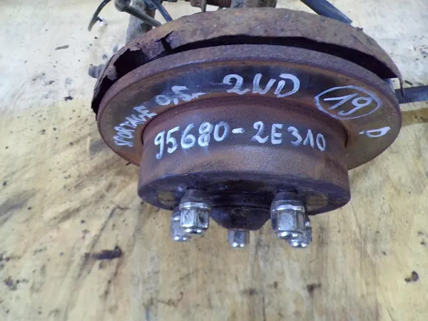 KIA SPORTAGE II Mozzo Posteriore Destro 95680-2E310 2WD image 3