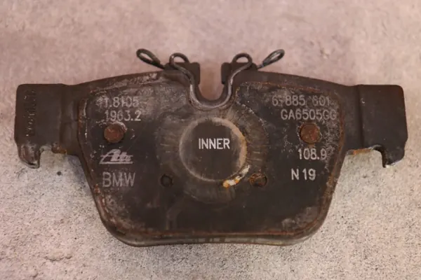 Disques et plaquettes frein arrière MINI OEM 6799371 image 9