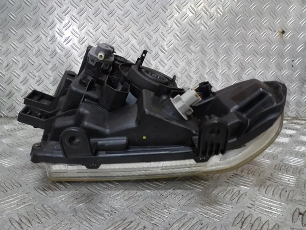 Nissan OE LAMPA LEWA PRAWA PRZÓD UK Ajovalot image 5