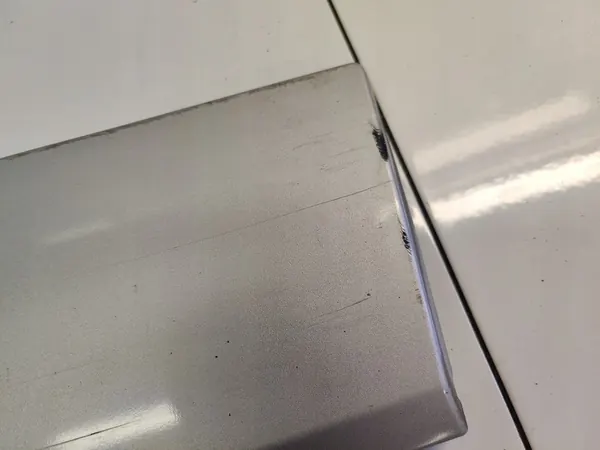 RENAULT TRAFIC III Linker Achter Zijstrip image 2