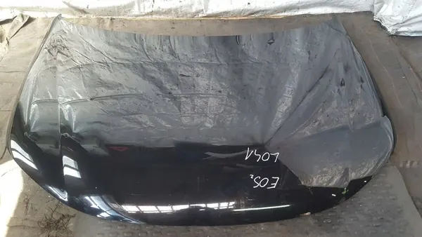 Volkswagen OE Motorlock 1Q0823031J image 4